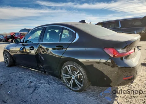 2021 BMW 330I z USA, uszkodzony, nr VIN 3MW5R1J00M8C05908